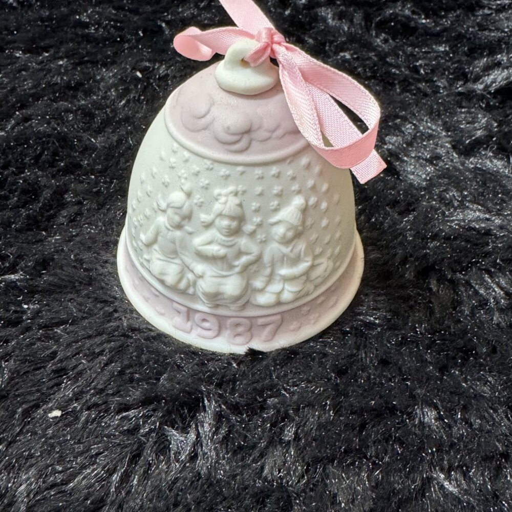 Lladró 1987 Porcelain Bell Ornament With Pink Bow & Embossed Design